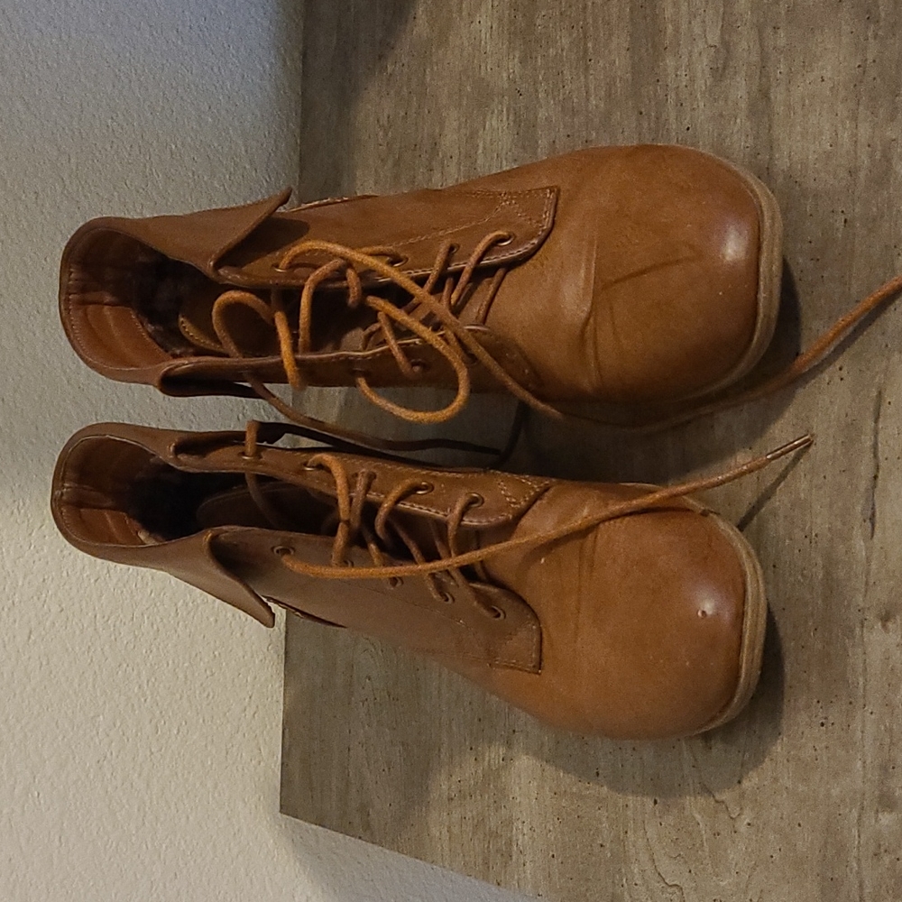 Tan boots